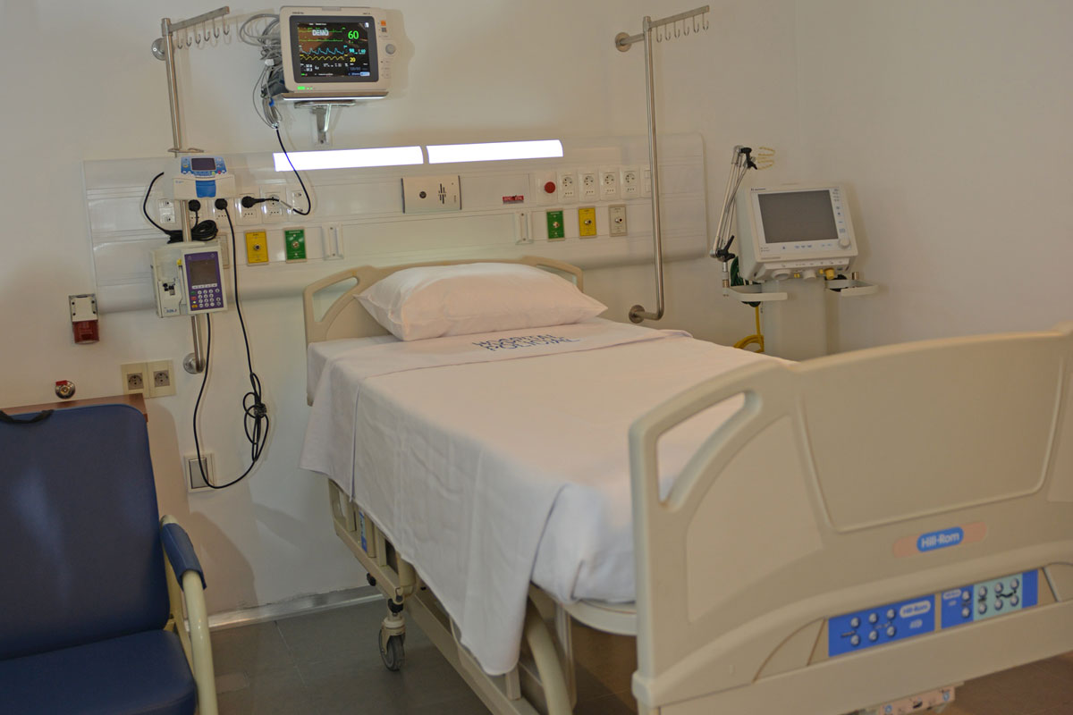 Ocupación de camas en CTI alcanza el 60%; pacientes con Covid son el 13,6%