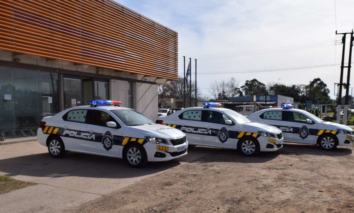 Jefatura de San José recibió nuevos móviles policiales