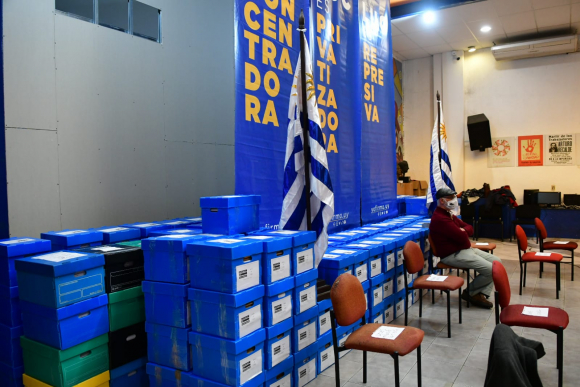 46 % votaría para mantener la LUC y un 36% para derogarla