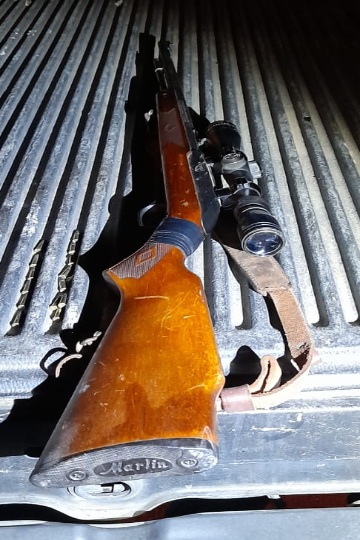 Guardia Republicana incautó un rifle y municiones a un sujeto en Ciudad del Plata