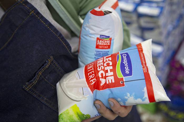 Aumenta el precio del litro de leche en bolsa desde este viernes