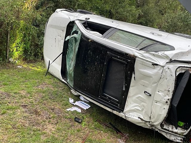 Álvaro Delgado sufrió un accidente de tránsito, tiene lesiones leves