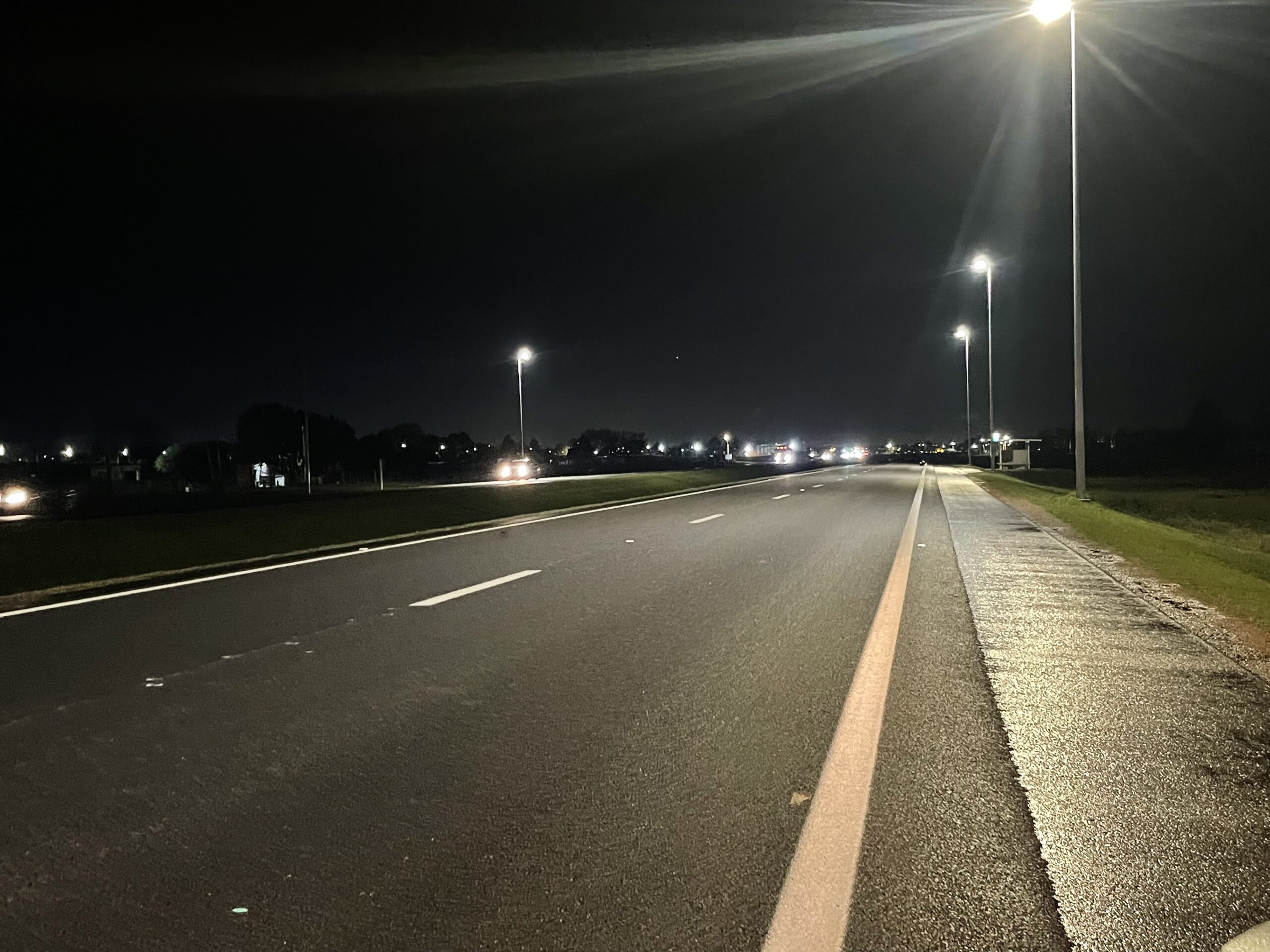 Reclaman luminarias en la Ruta 1 entre el kilómetro 26 y Playa Pascual tras accidentes «muchas promesas incumplidas»