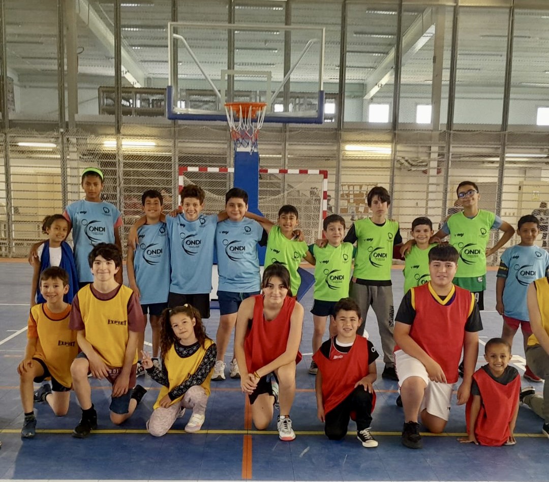 El programa ONDI ofrece clases gratuitas de Basquet, Voley y Handball para niños en Ciudad del Plata